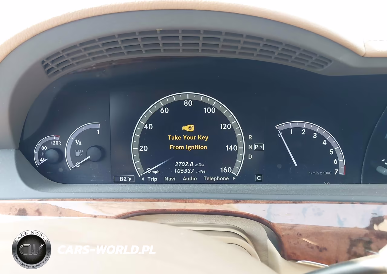 2010 Mercedes-Benz S 550 VIN:WDDNG7BB0AA325158 - 7