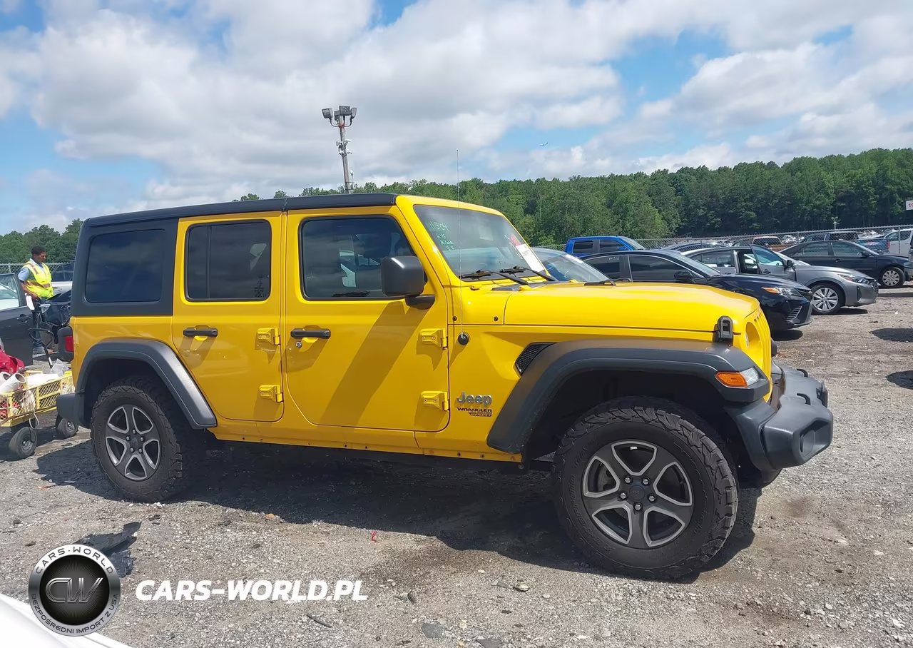 2020 Jeep Wrangler Unlimited Sport S 4X4 VIN:1C4HJXDN2LW135416 - 13