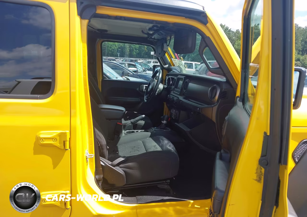 2020 Jeep Wrangler Unlimited Sport S 4X4 VIN:1C4HJXDN2LW135416 - 5