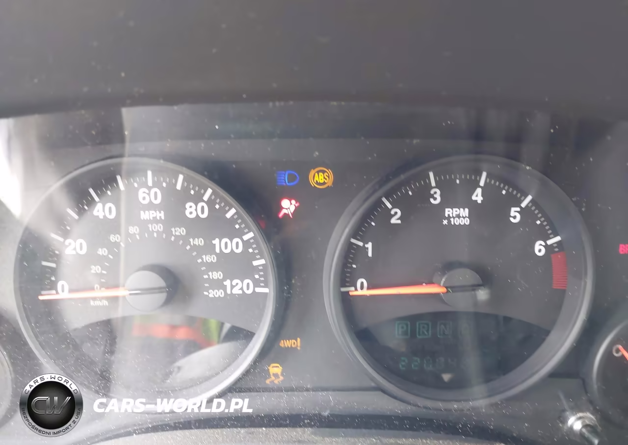 2012 Jeep Patriot Latitude VIN:1C4NJRFB2CD633869 - 7