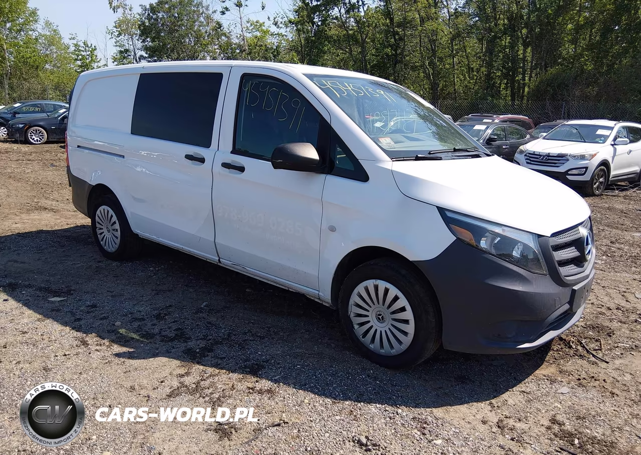 2017 Mercedes-Benz Metris