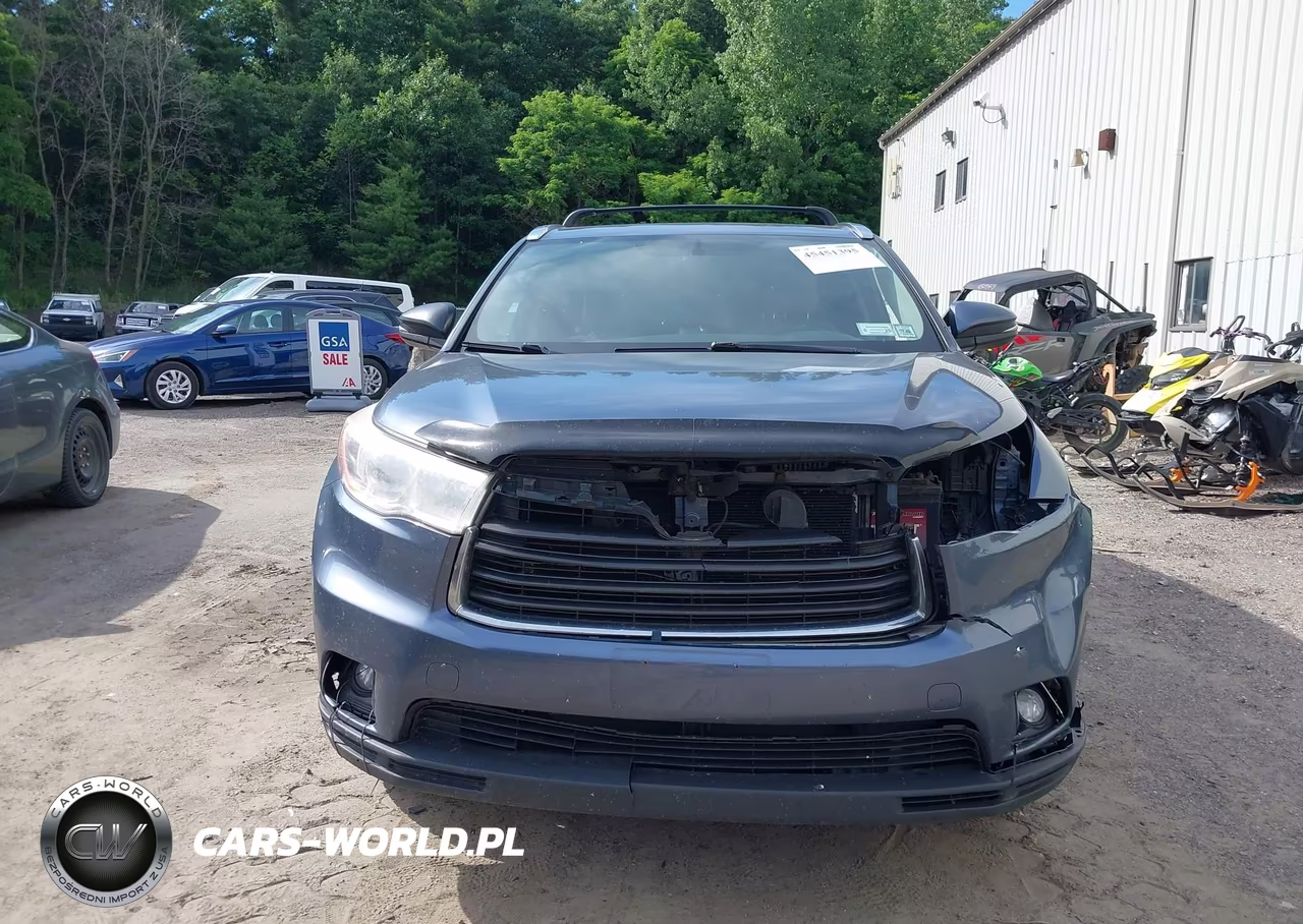 2015 Toyota Highlander Xle V6 VIN:5TDJKRFH8FS102622 - 12