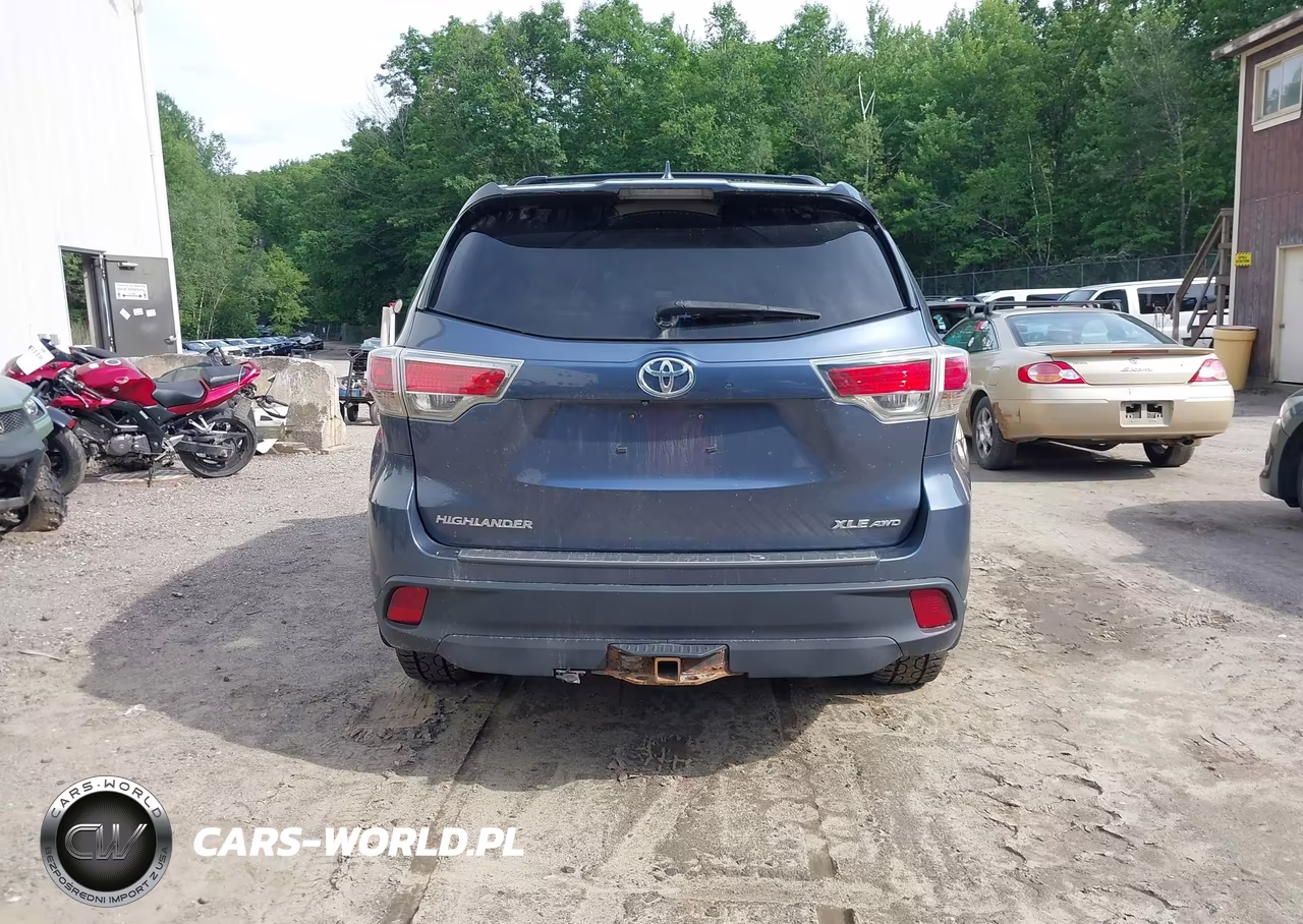 2015 Toyota Highlander Xle V6 VIN:5TDJKRFH8FS102622 - 16