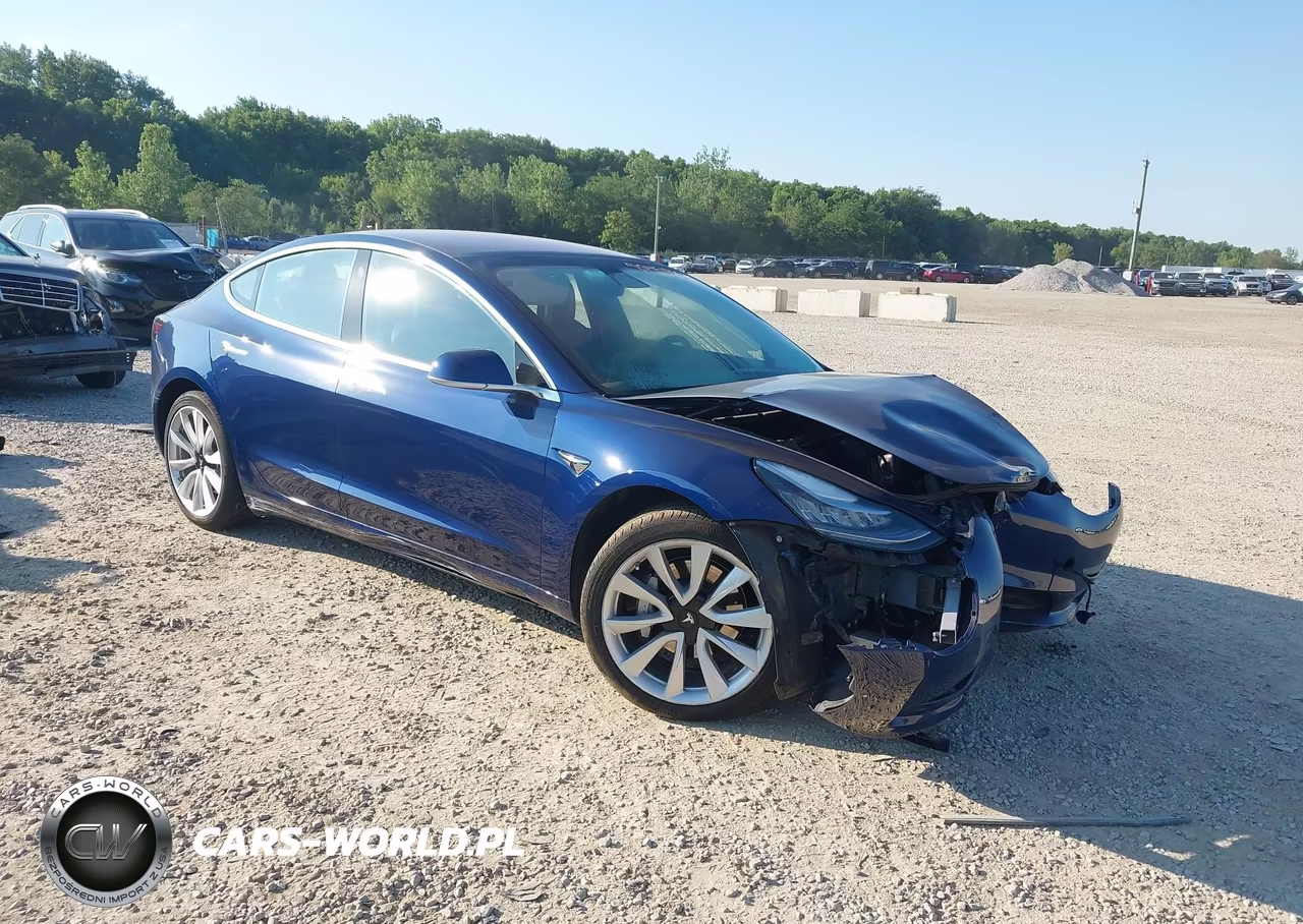 2017 Tesla Model 3 Long Range-Standard