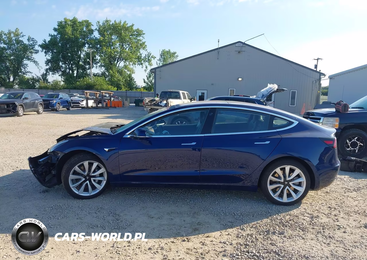 2017 Tesla Model 3 Long Range-Standard VIN:5YJ3E1EA1HF001029 - 14