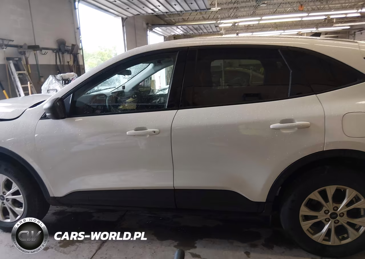 2025 Ford Escape Active VIN:1FMCU9GN6SUB69731 - 14
