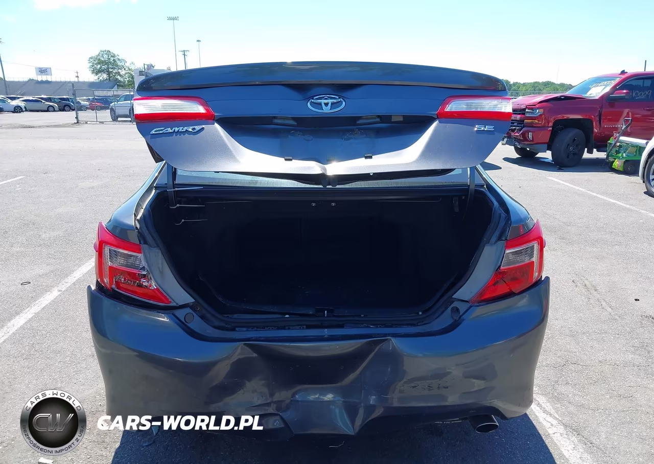 2013 Toyota Camry Se VIN:4T1BF1FK4DU223402 - 16