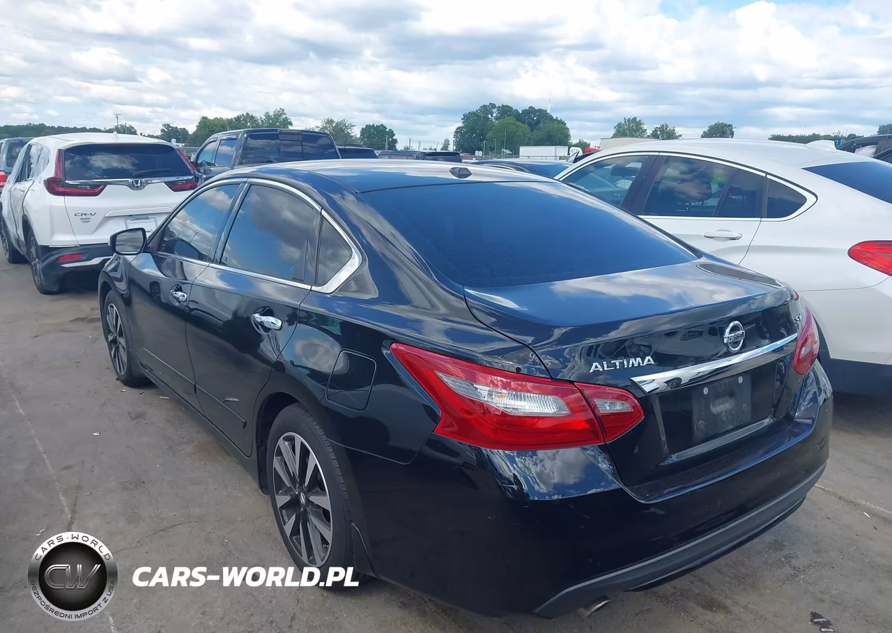 2018 Nissan Altima 2.5 Sv VIN:1N4AL3APXJC174320 - 3