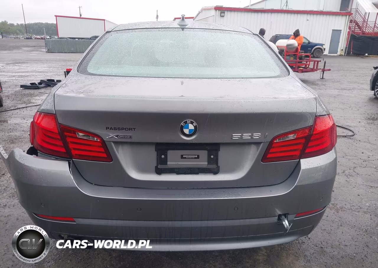 2013 BMW 528I xDrive VIN:WBAXH5C50DD110215 - 16