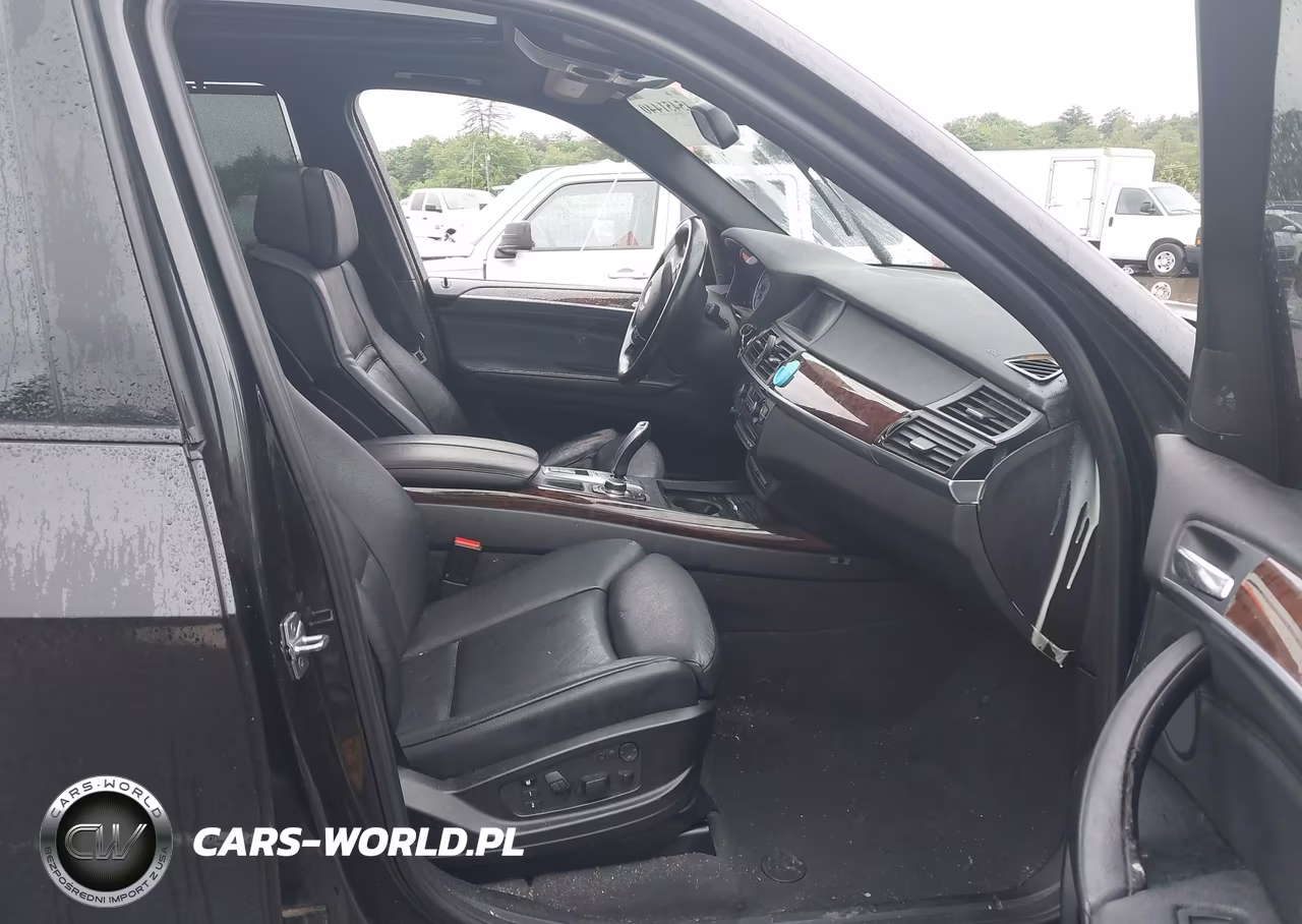 2011 BMW X5 xDrive50I VIN:5UXZV8C53BL418728 - 5
