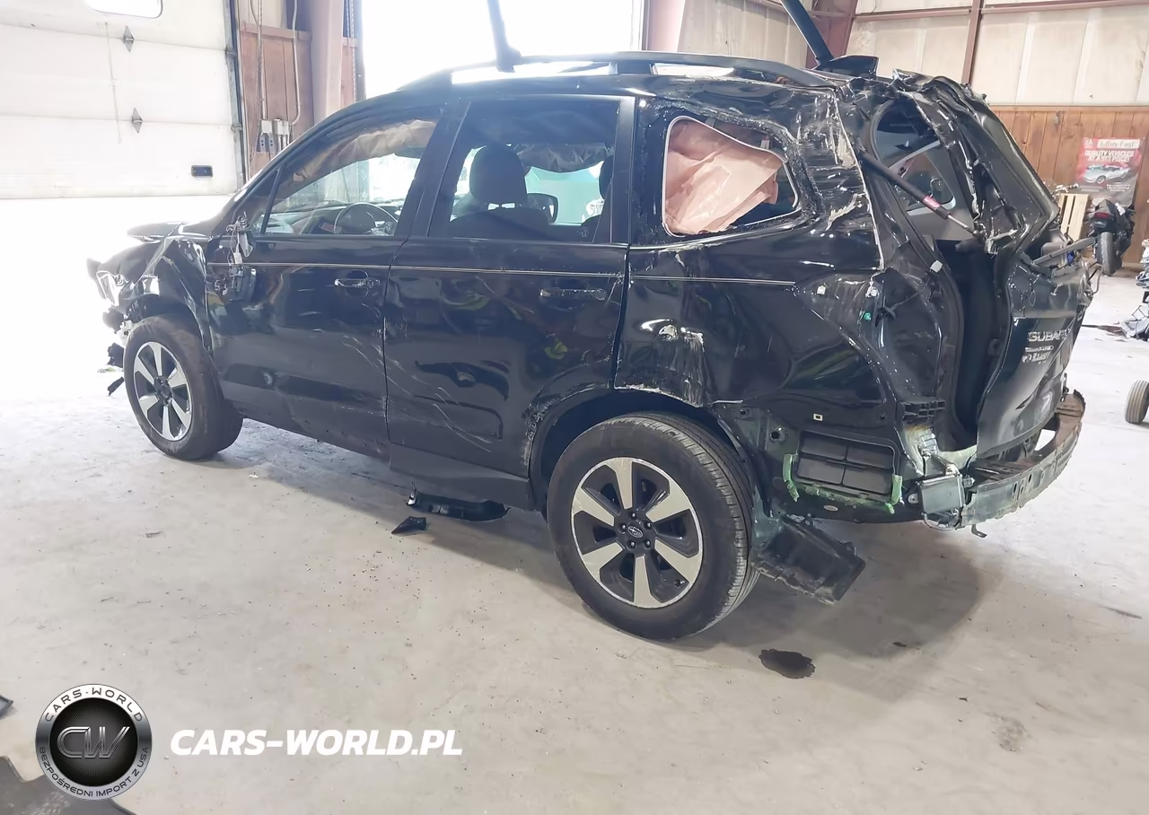 2017 Subaru Forester 2.5I Premium VIN:JF2SJAGC6HH800683 - 3