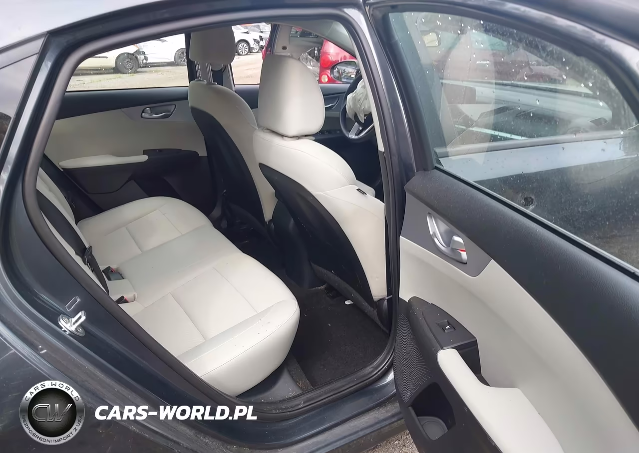 2023 Kia Forte Lxs VIN:3KPF24AD8PE579964 - 8