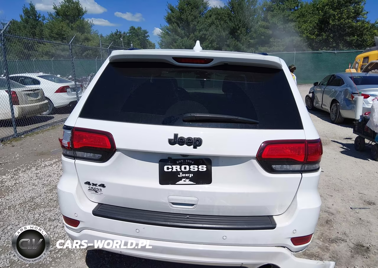 2021 Jeep Grand Cherokee Laredo X 4X4 VIN:1C4RJFAG3MC888816 - 16