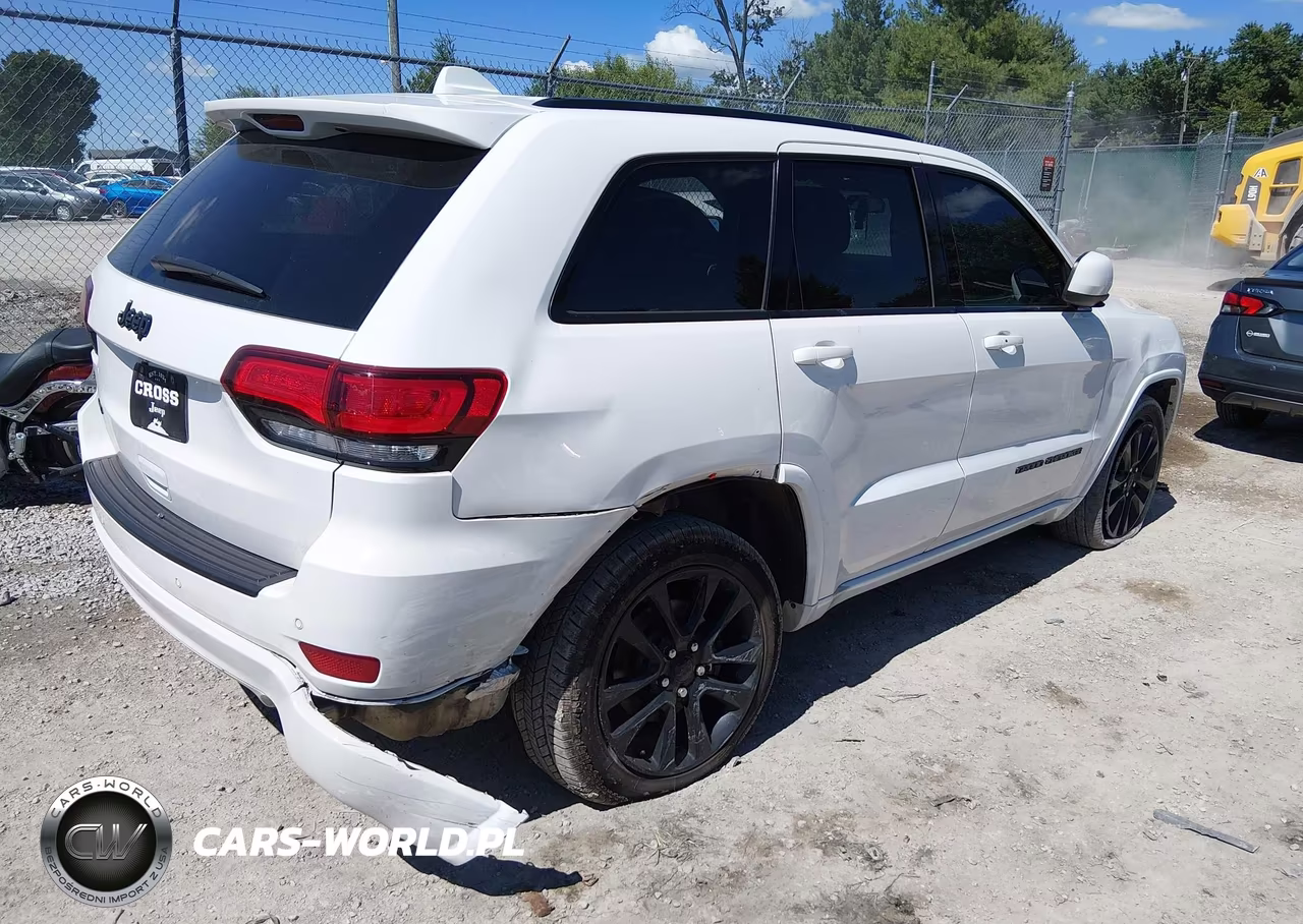 2021 Jeep Grand Cherokee Laredo X 4X4 VIN:1C4RJFAG3MC888816 - 4