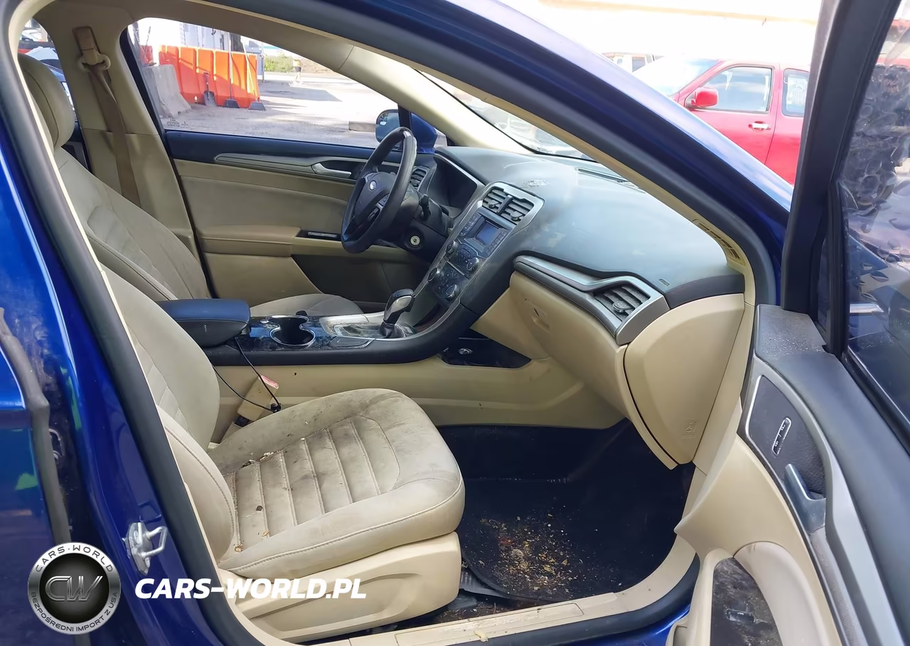 2014 Ford Fusion Se VIN:3FA6P0HDXER284912 - 5
