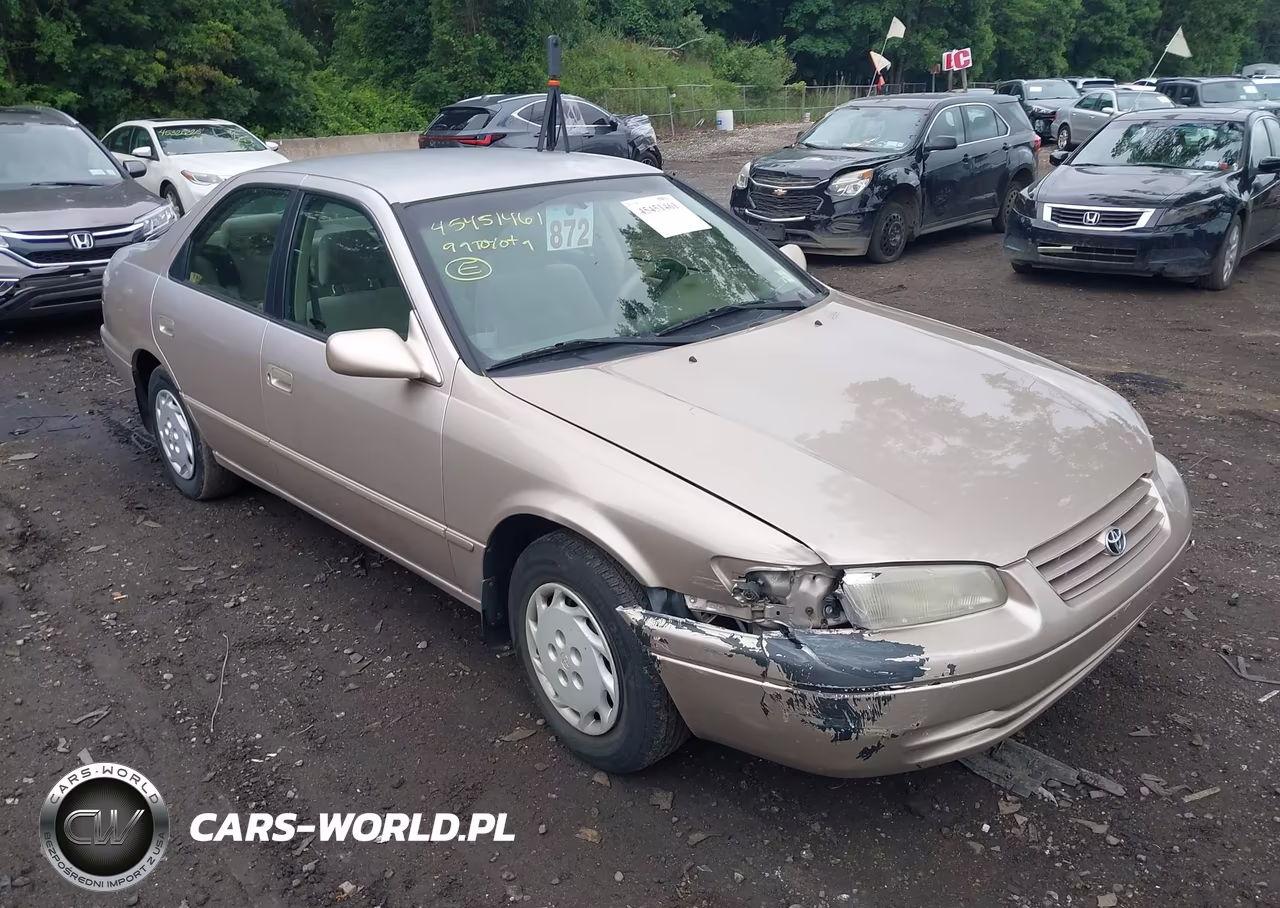 1999 Toyota Camry Le VIN:4T1BG28K8XU910421 - 6