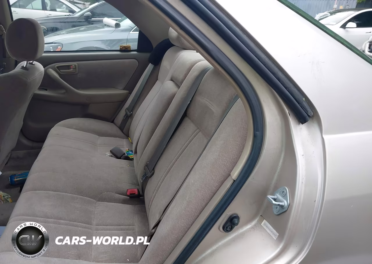 1999 Toyota Camry Le VIN:4T1BG28K8XU910421 - 8