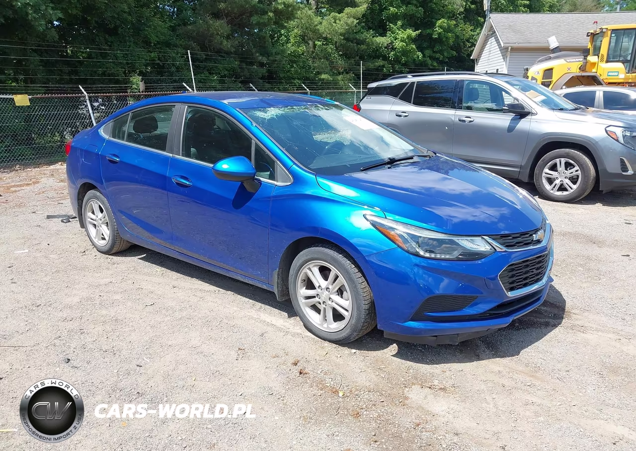 2018 Chevrolet Cruze Lt Auto – zdjęcie 1 z 20