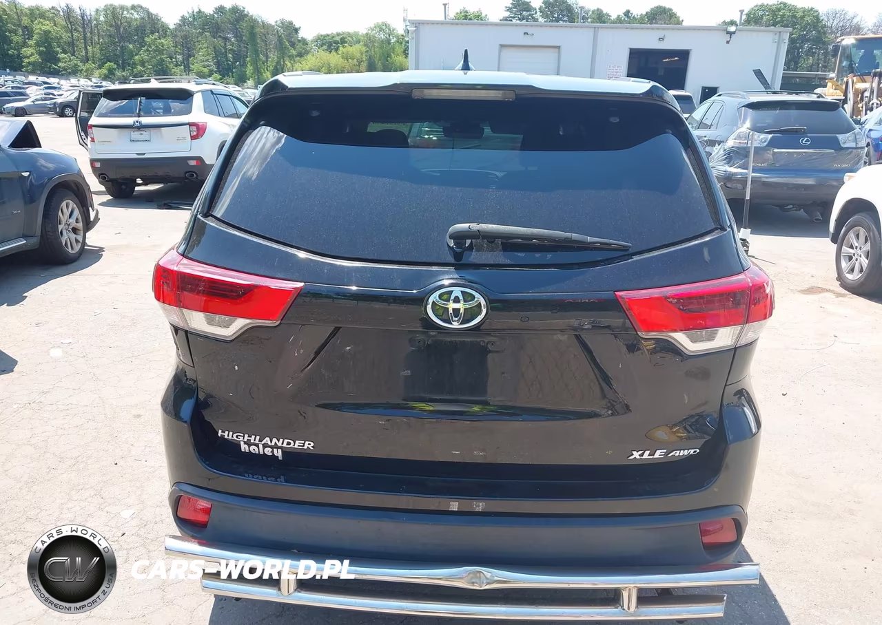 2017 Toyota Highlander Xle VIN:5TDJZRFH2HS361346 - 16