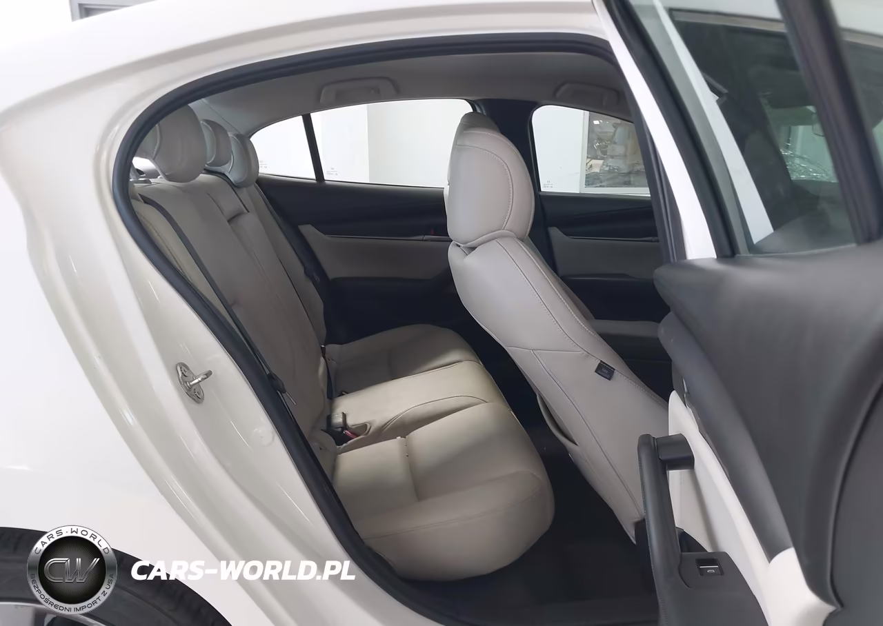 2020 Mazda Mazda3 Select Package VIN:3MZBPACL7LM115936 - 8