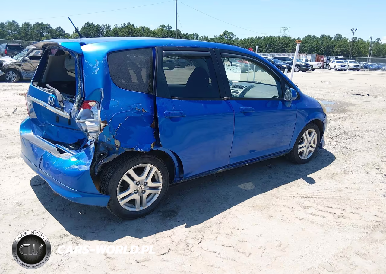 2008 Honda Fit Sport VIN:JHMGD38678S022427 - 4