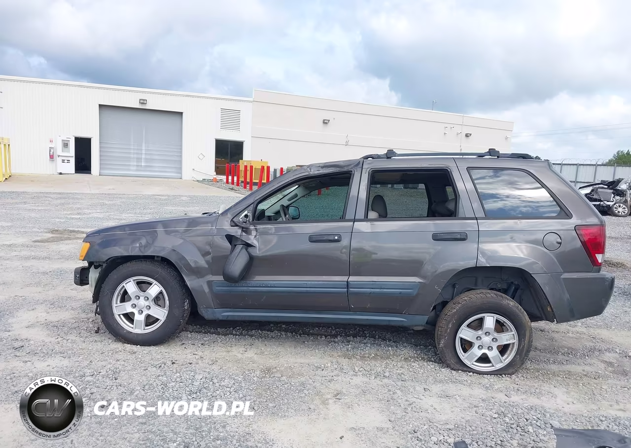 2005 Jeep Grand Cherokee Laredo VIN:1J4GS48K75C621550 - 15