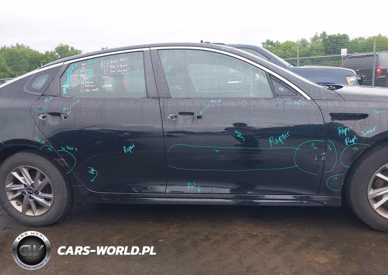 2019 Kia Optima Lx VIN:5XXGT4L33KG374882 - 13