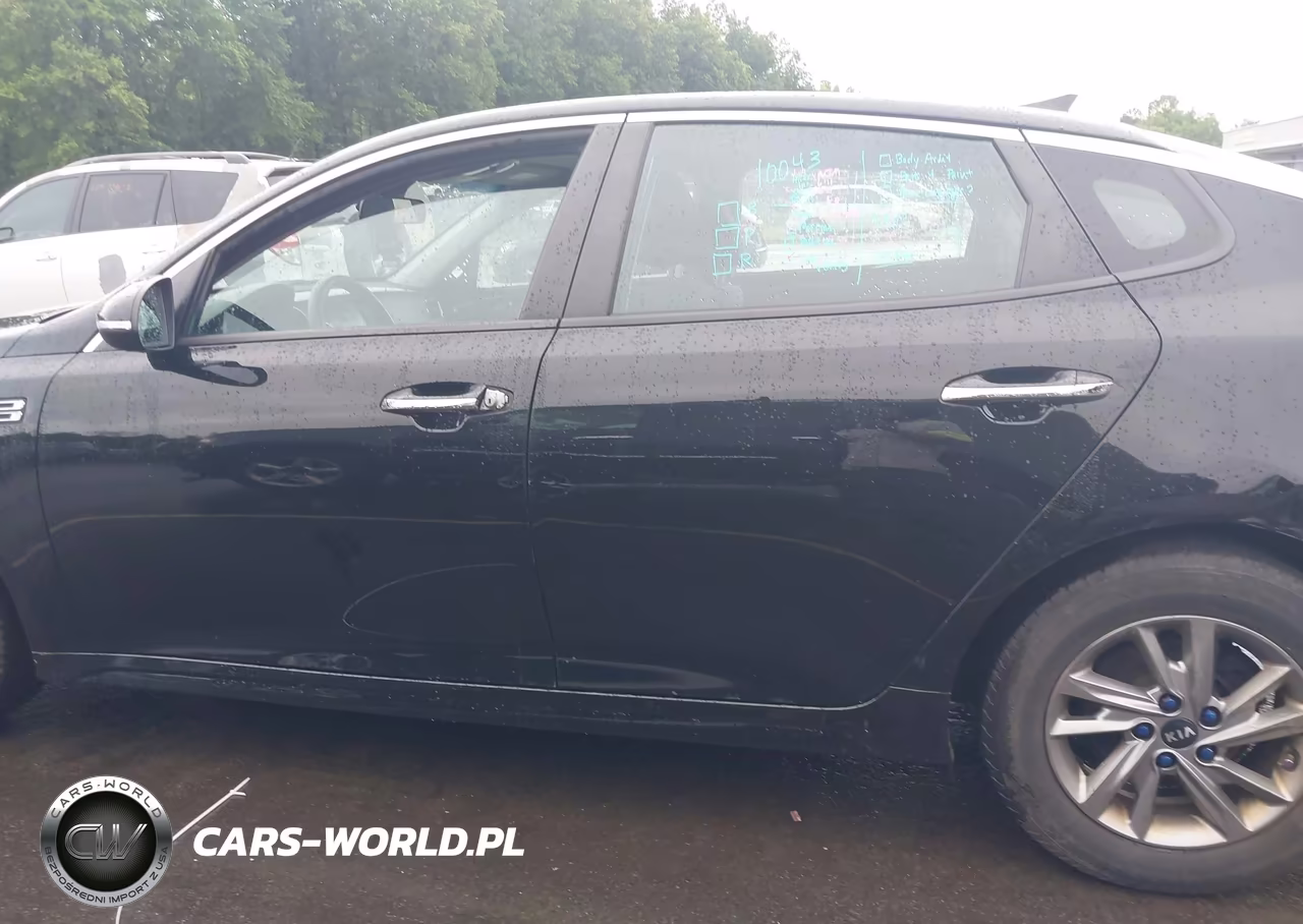 2019 Kia Optima Lx VIN:5XXGT4L33KG374882 - 14