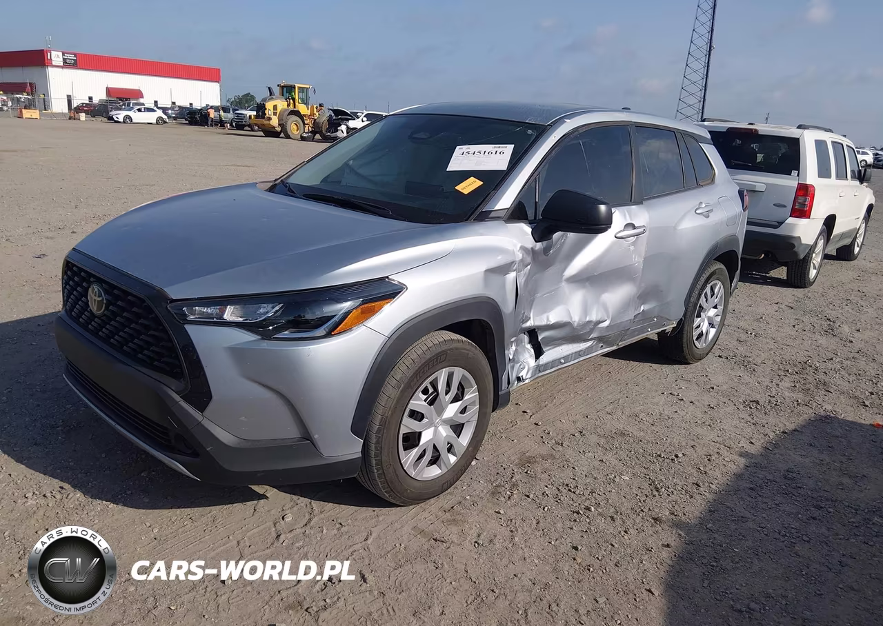 2023 Toyota Corolla Cross L VIN:7MUAAAAG7PV050250 - 2