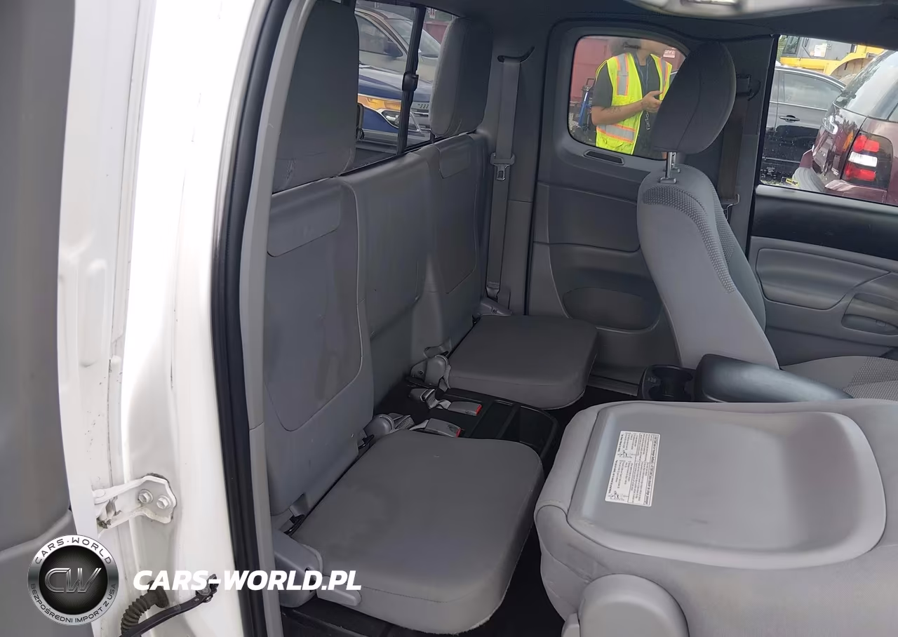 2012 Toyota Tacoma VIN:5TFTX4CN2CX016316 - 8