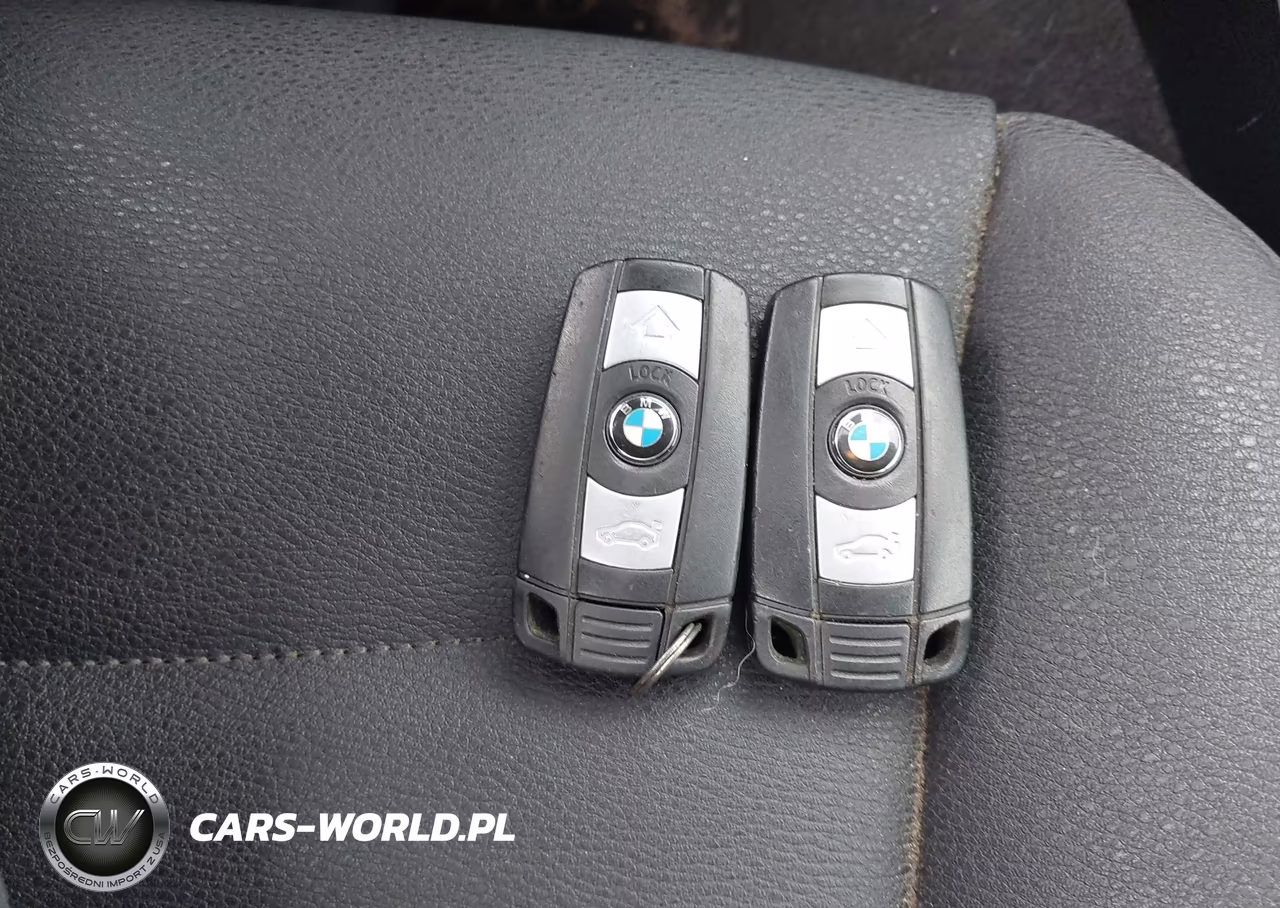 2015 BMW X1 Sdrive28I VIN:WBAVM1C54FVW58016 - 11