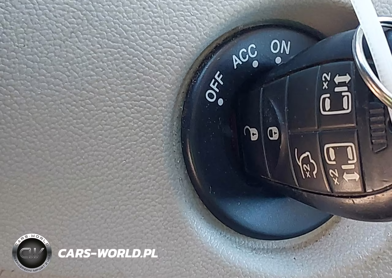2014 Volkswagen Routan Se VIN:2C4RVABG3ER134460 - 11