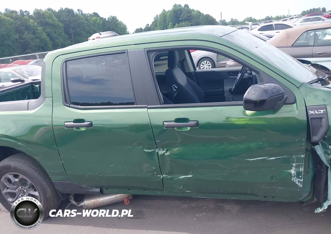 2025 Ford Maverick Xlt VIN:3FTTW8H32SRA76279 - 14
