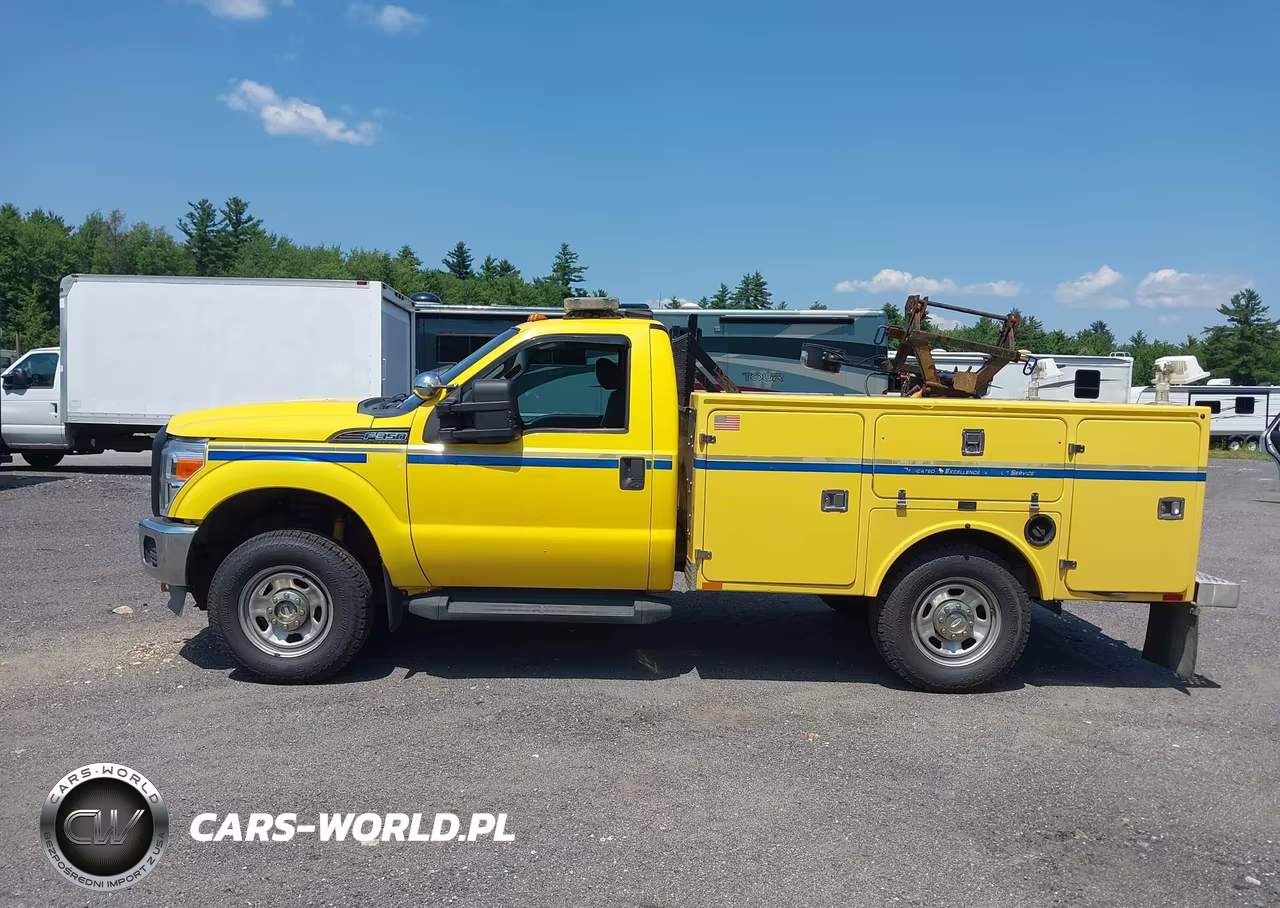 2012 Ford F-350 Chassis Xl VIN:1FDRF3F66CEA26608 - 18