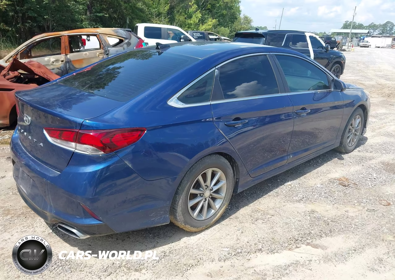 2018 Hyundai Sonata Se VIN:5NPE24AF5JH655950 - 4