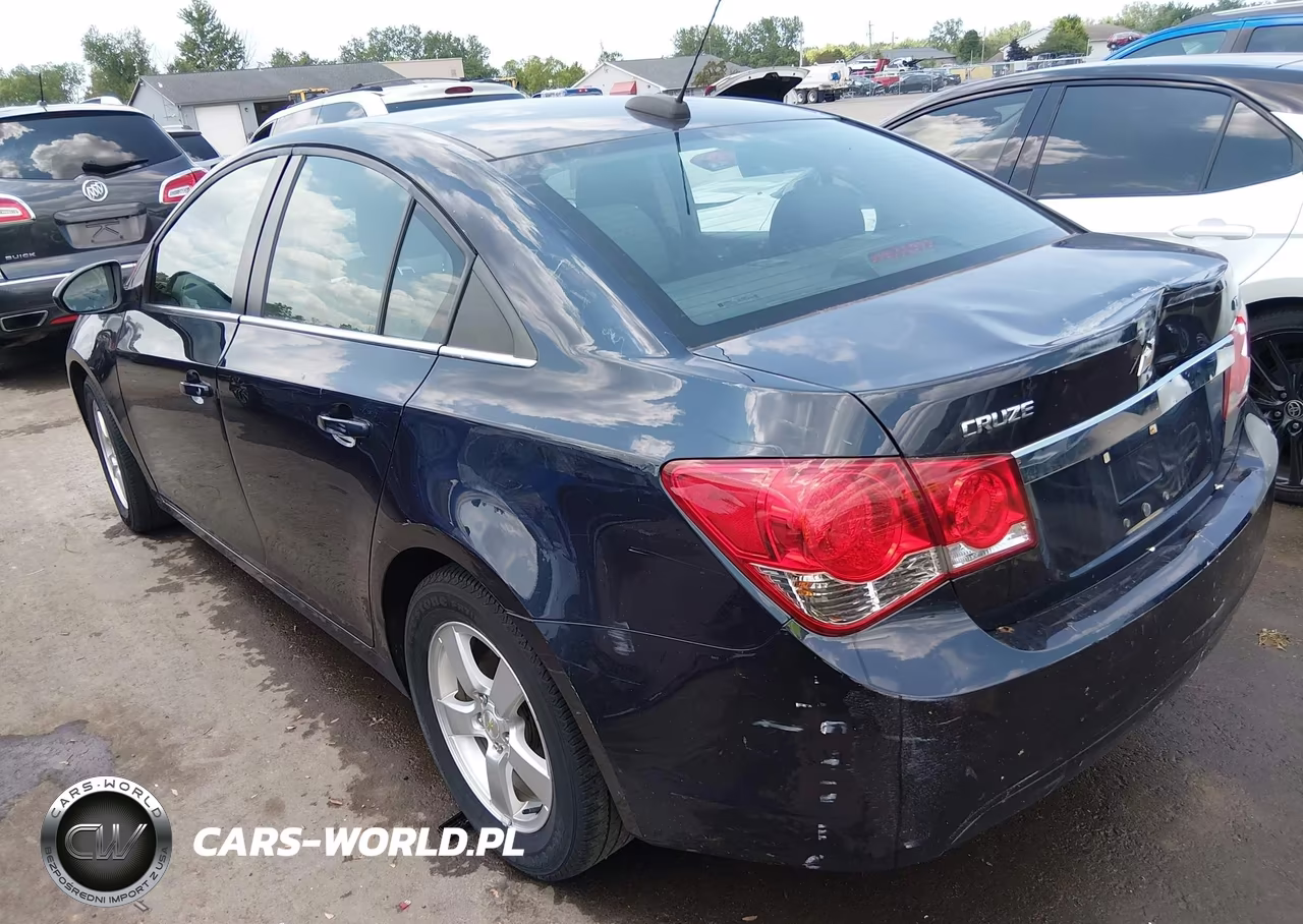 2015 Chevrolet Cruze 1Lt Auto VIN:1G1PC5SB2F7243108 - 3