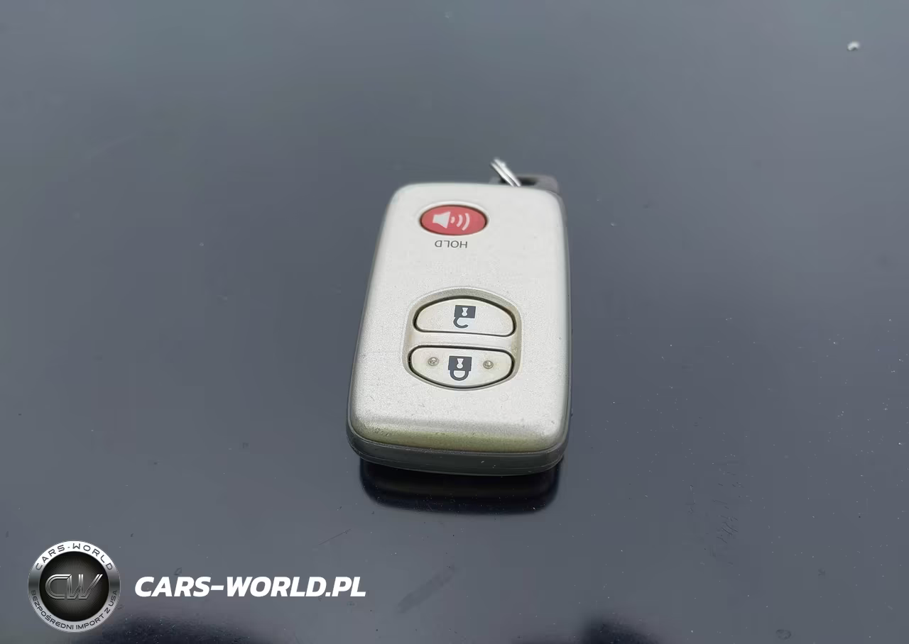 2011 Toyota Prius Two VIN:JTDKN3DU2B0297445 - 11