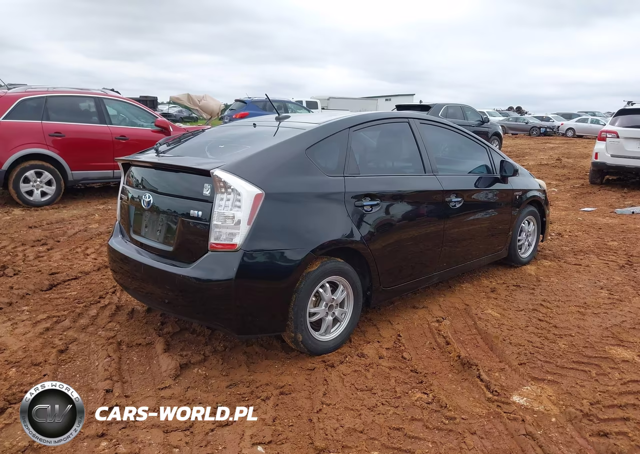 2011 Toyota Prius Two VIN:JTDKN3DU2B0297445 - 4