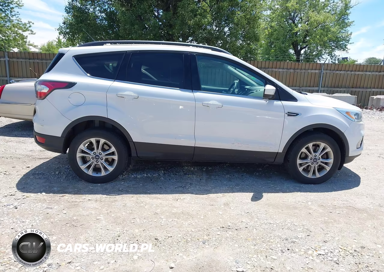 2017 Ford Escape Se VIN:1FMCU9GD4HUA13056 - 13