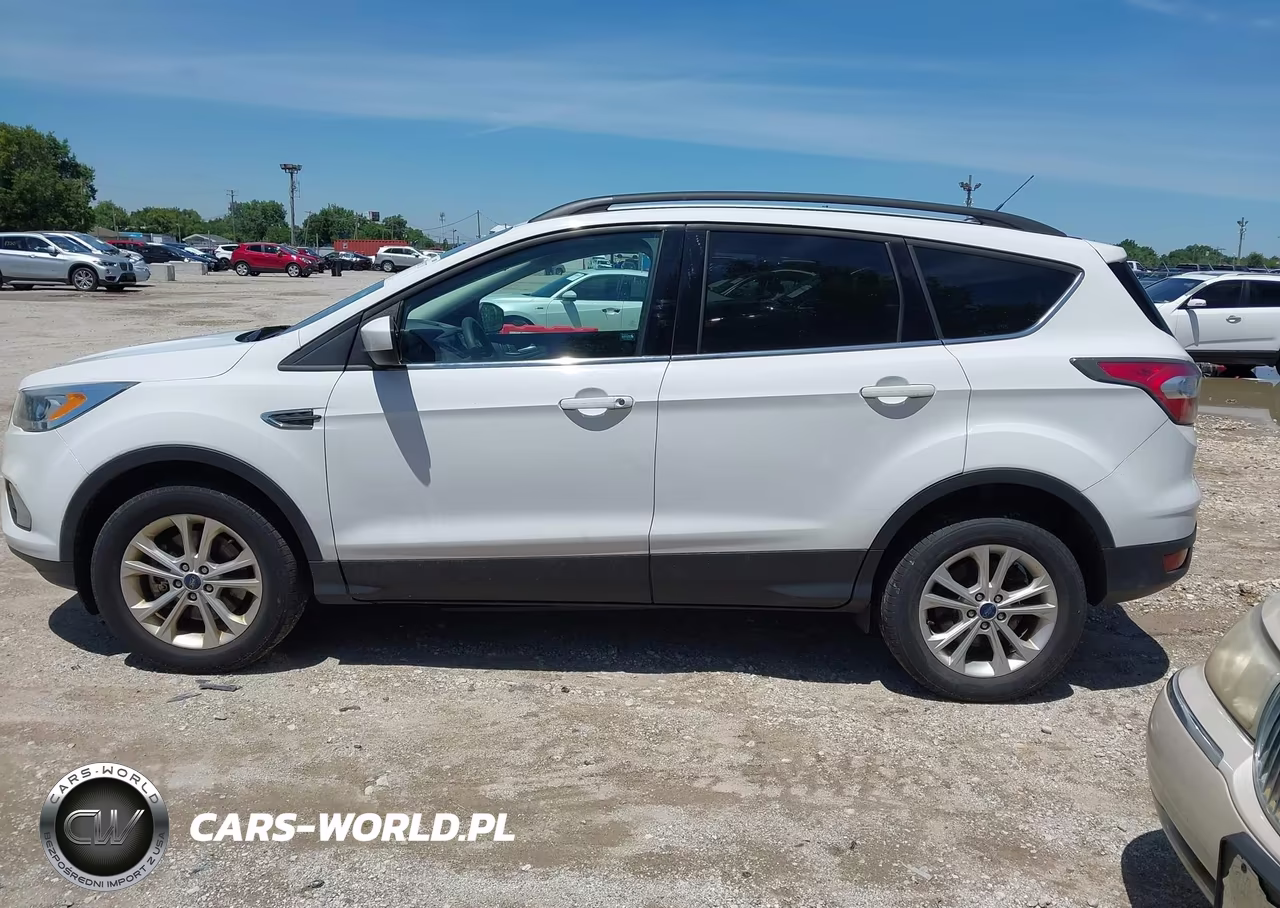 2017 Ford Escape Se VIN:1FMCU9GD4HUA13056 - 14