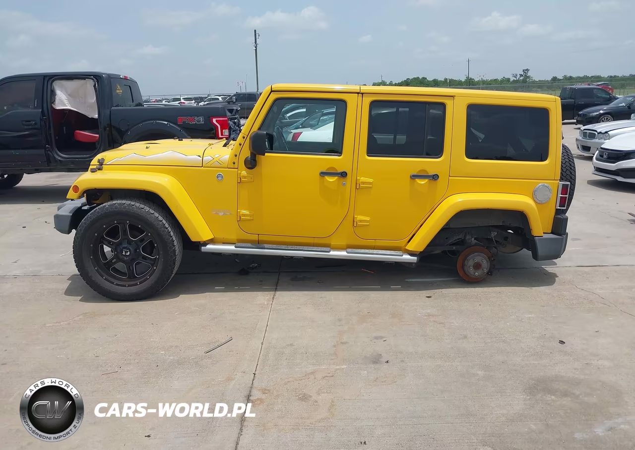 2015 Jeep Wrangler Unlimited Wrangler X VIN:1C4BJWEG6FL627985 - 14