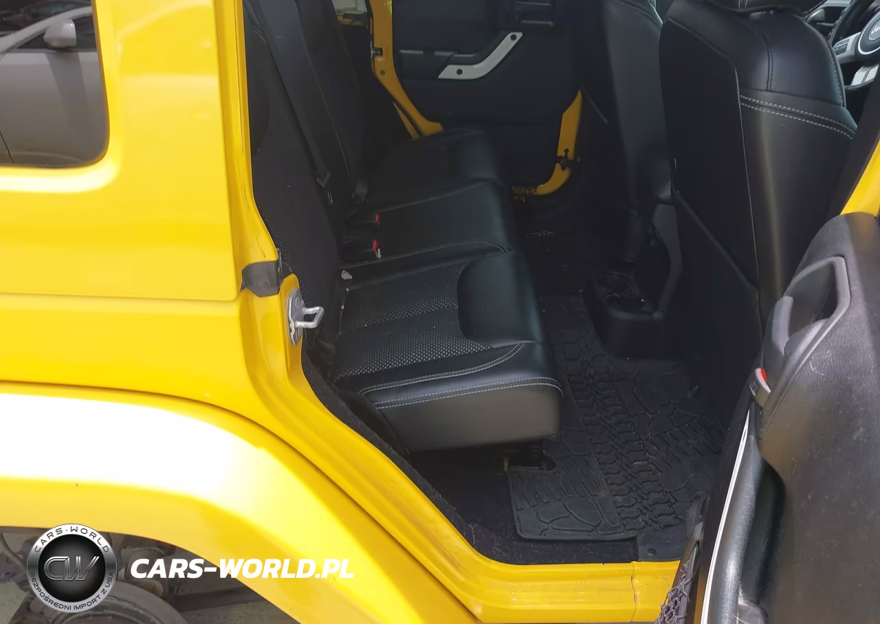 2015 Jeep Wrangler Unlimited Wrangler X VIN:1C4BJWEG6FL627985 - 8