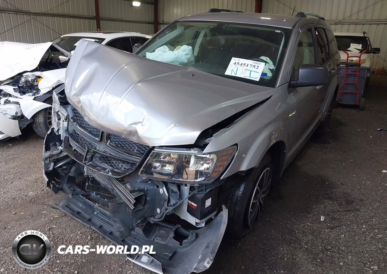 2018 Dodge Journey Se VIN:3C4PDCAB0JT382376 - 2