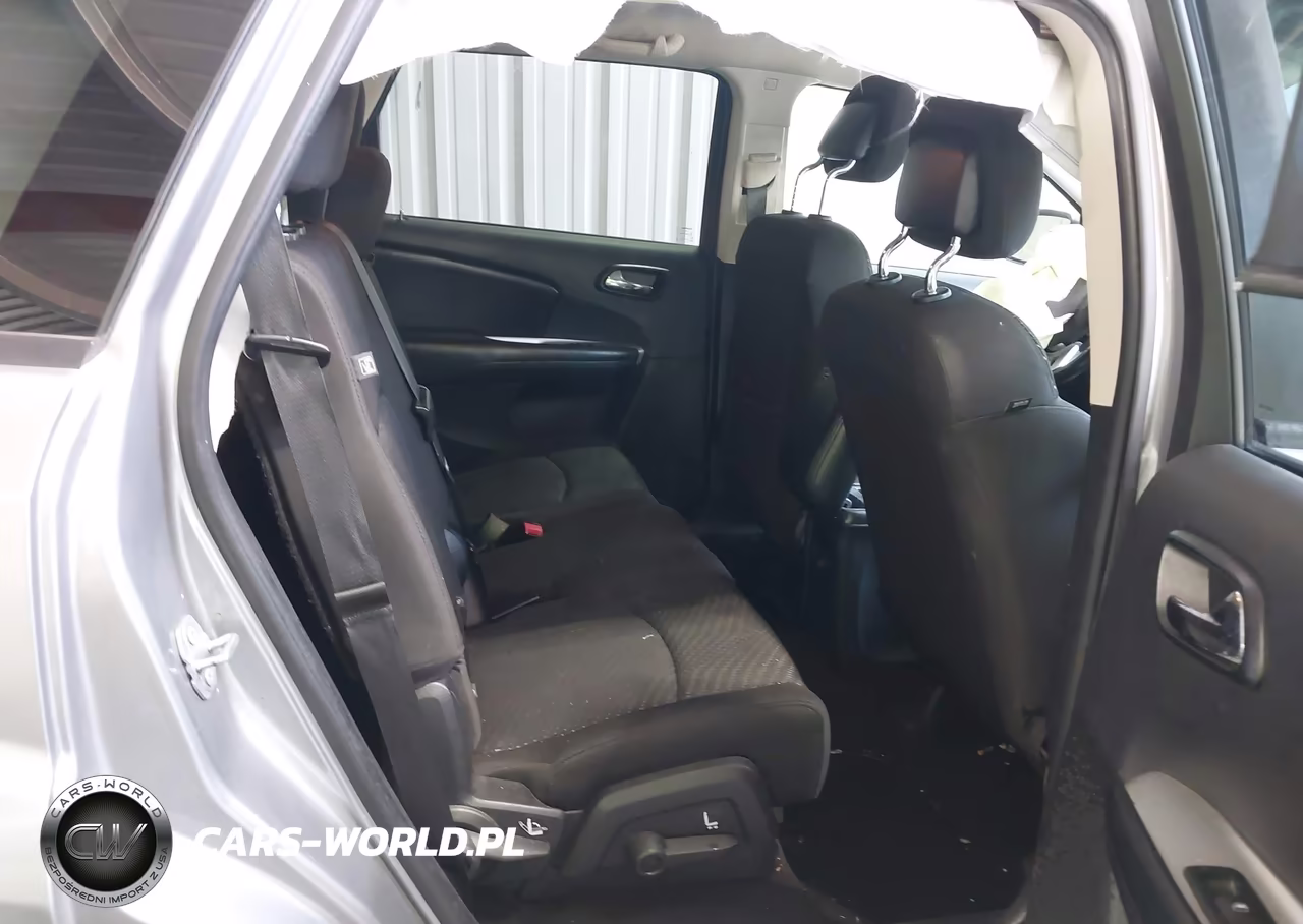 2018 Dodge Journey Se VIN:3C4PDCAB0JT382376 - 8