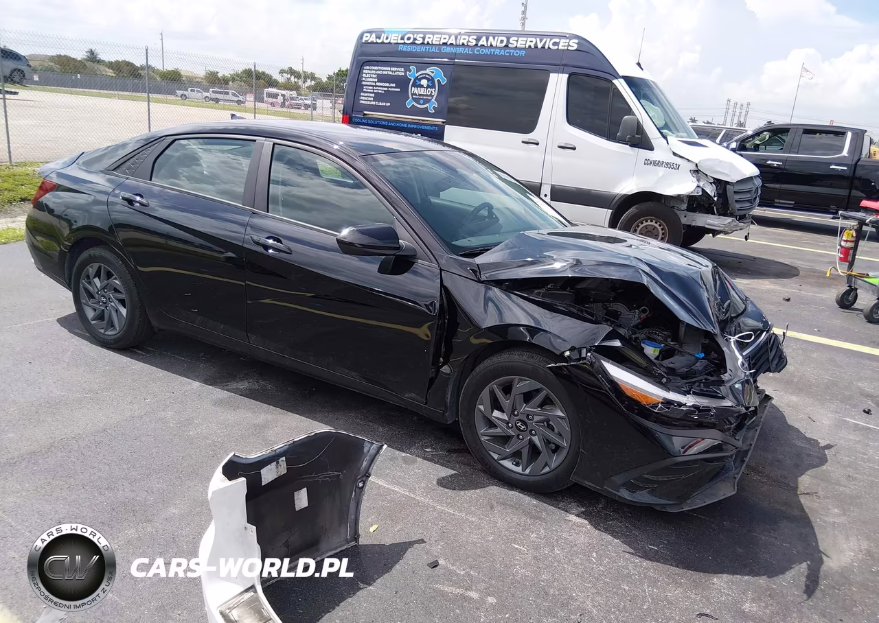 2024 Hyundai Elantra Sel – zdjęcie 1 z 16