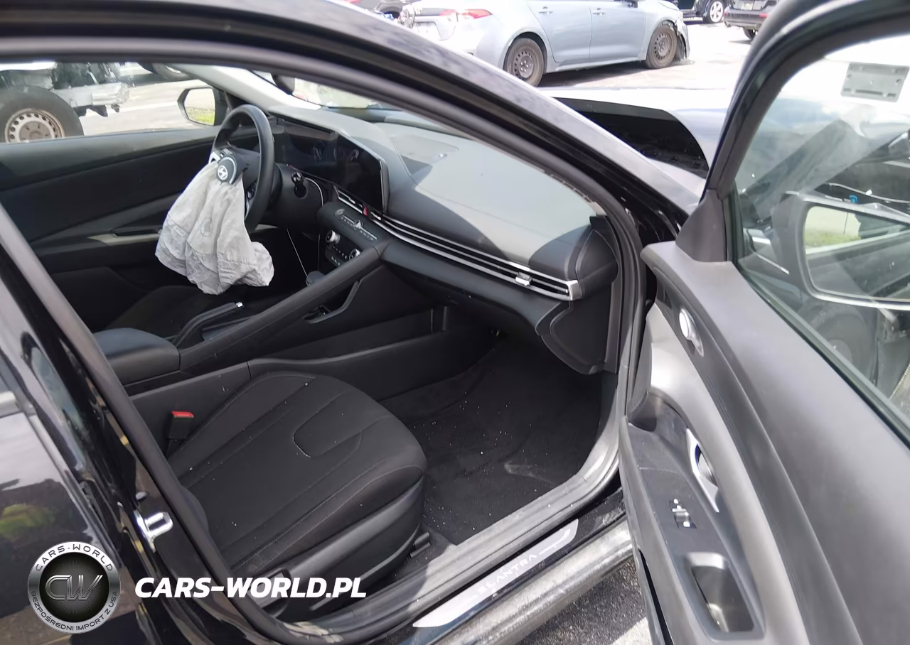 2024 Hyundai Elantra Sel VIN:KMHLM4DG7RU734782 - 5