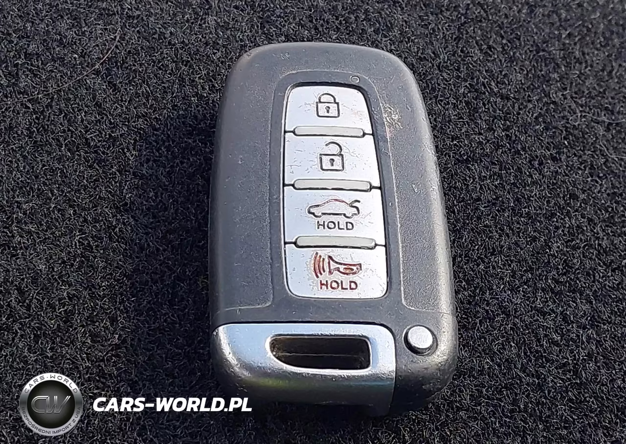 2015 Hyundai Sonata Hybrid VIN:KMHEC4A43FA124929 - 11