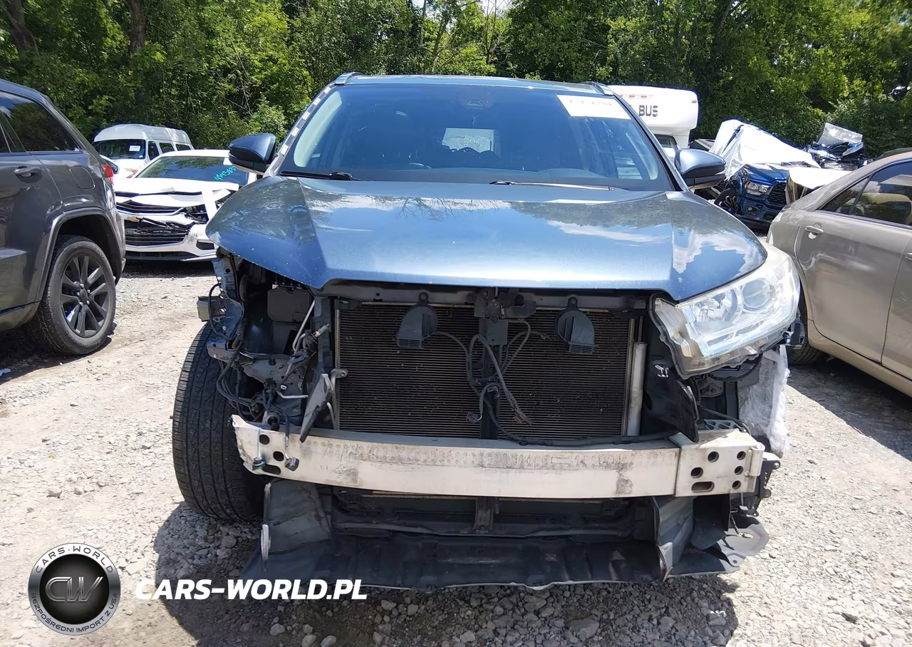 2018 Toyota Highlander Xle VIN:5TDKZRFH4JS272081 - 13