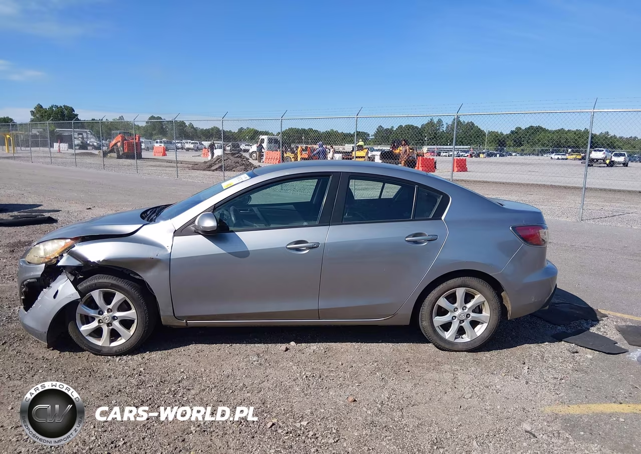 2011 Mazda Mazda3 I Touring VIN:JM1BL1VF9B1396199 - 14
