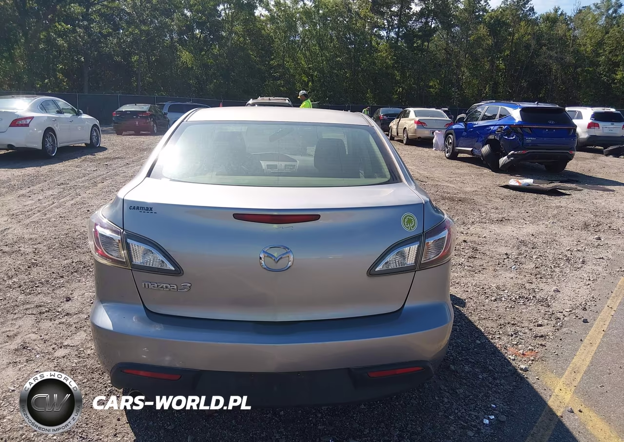2011 Mazda Mazda3 I Touring VIN:JM1BL1VF9B1396199 - 16